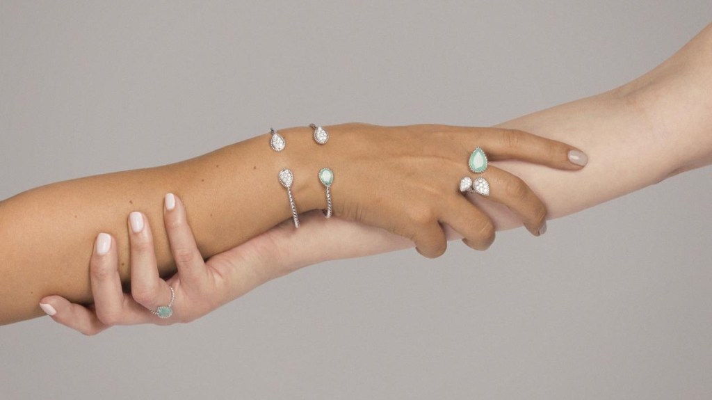 حجر، ورق ومقصّ.. عنوان حملة دار “بوشيرون” الجديدة