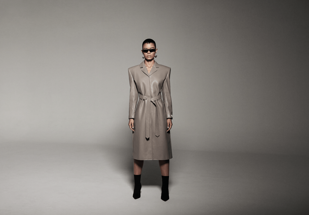 تفاصيل مجموعة PLEATHER الجديدة المصنوعة من الجلد النباتي من علامة THE GIVING&nbsp;MOVEMENT